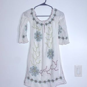 Beautiful LIKE NEW bathing suit cover up-so cute!